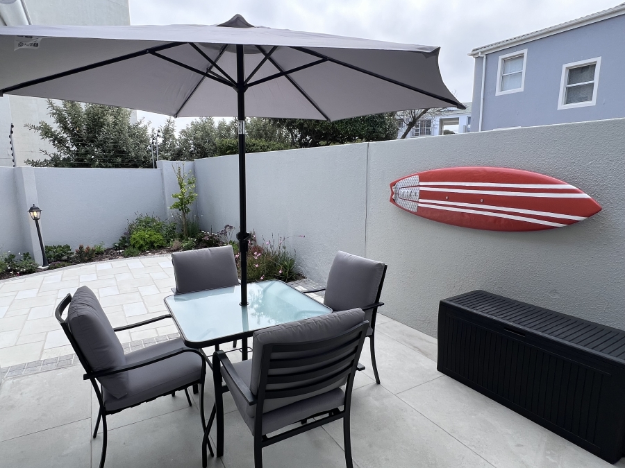 To Let 3 Bedroom Property for Rent in Big Bay Western Cape